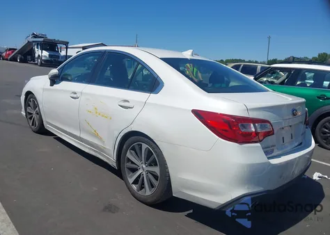 2018 Subaru Legacy 2.5I Limited z USA, uszkodzony, nr VIN 4S3BNAK64J3030815